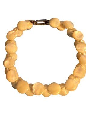 Vintage Mother Of Pearl Disc Bead Bracelet Gold Tone Fold Over Clasp 7.5 Estate
